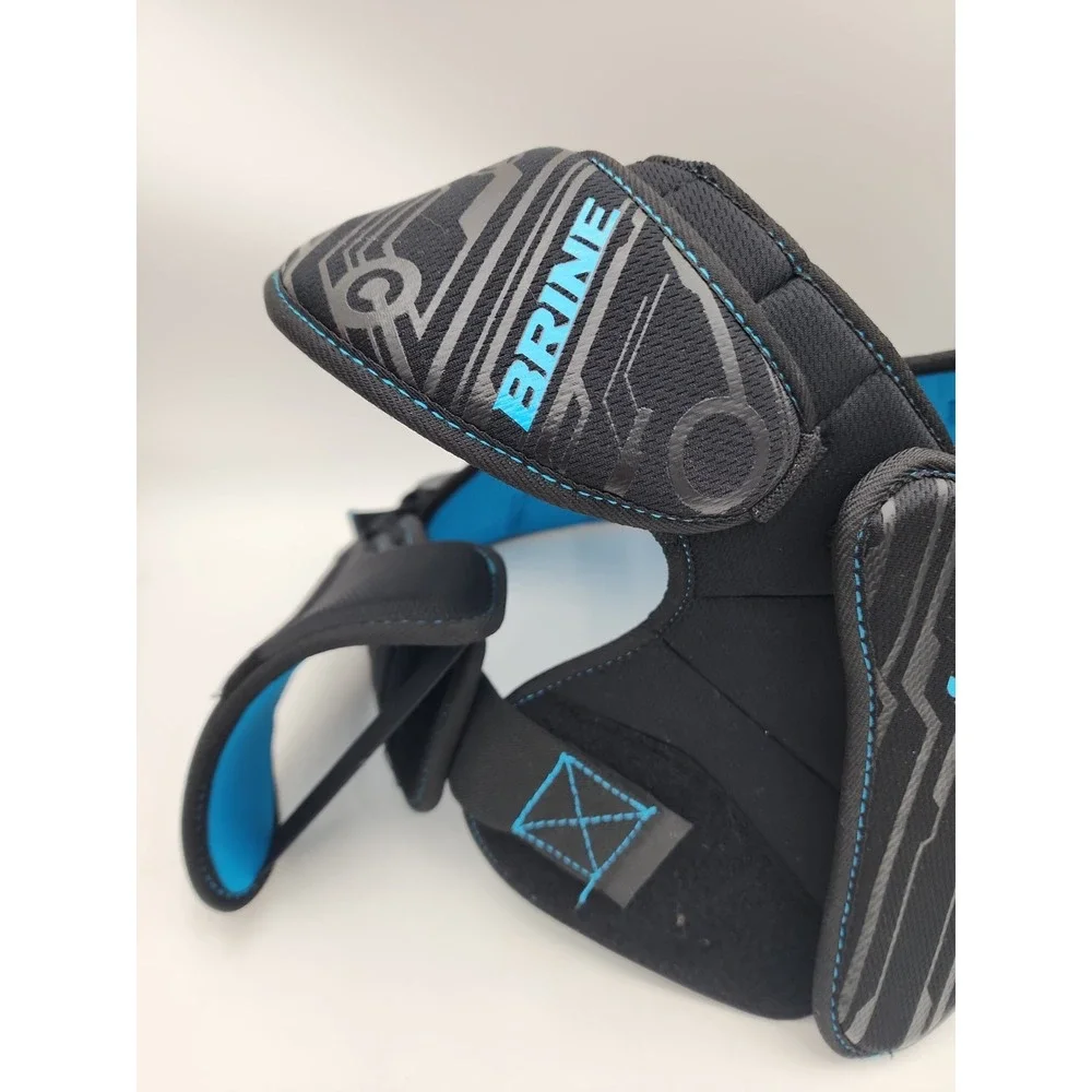 NWT Brine Uprising II Shoulder Pads For Lacrosse Size Youth Large
